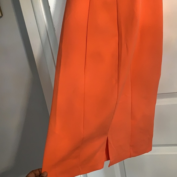 Pretty In Peach! - Picture 5 of 6